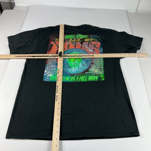 2018 Chris Brown Heartbreak On A Full Moon Tour Shirt Medium Black Thrashed Tee - Picture 11 of 14